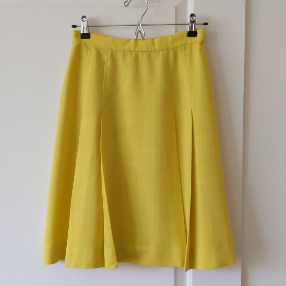 Vintage yellow skirt